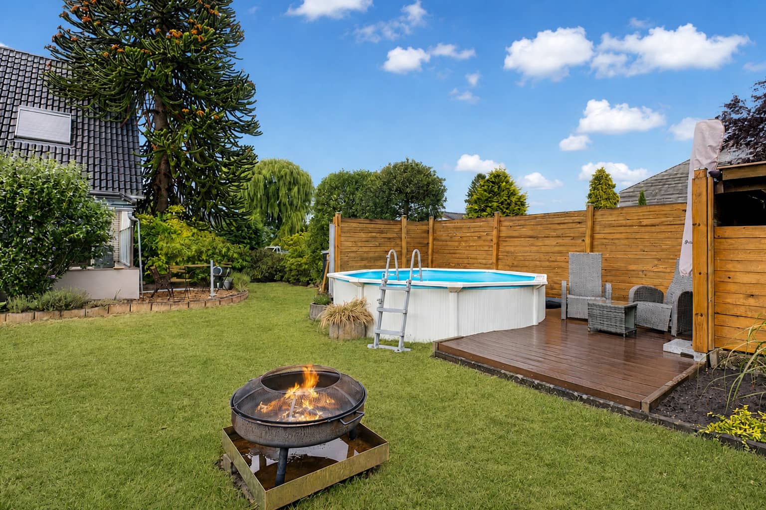 Lebensqualität, die man spürt – Endreihenhaus mit Pool und privater Garten-Oase - Bild 27