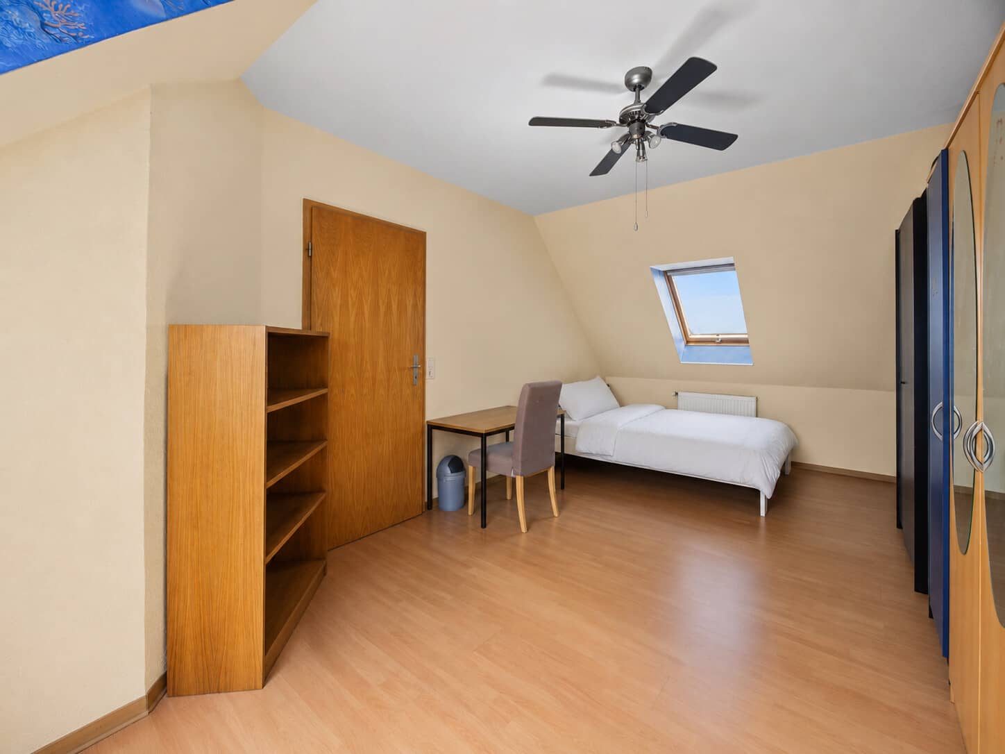 Anpacken, gestalten, verwirklichen: Haus mit 1.923 m² Grundstück in zentraler Lage - Bild 27