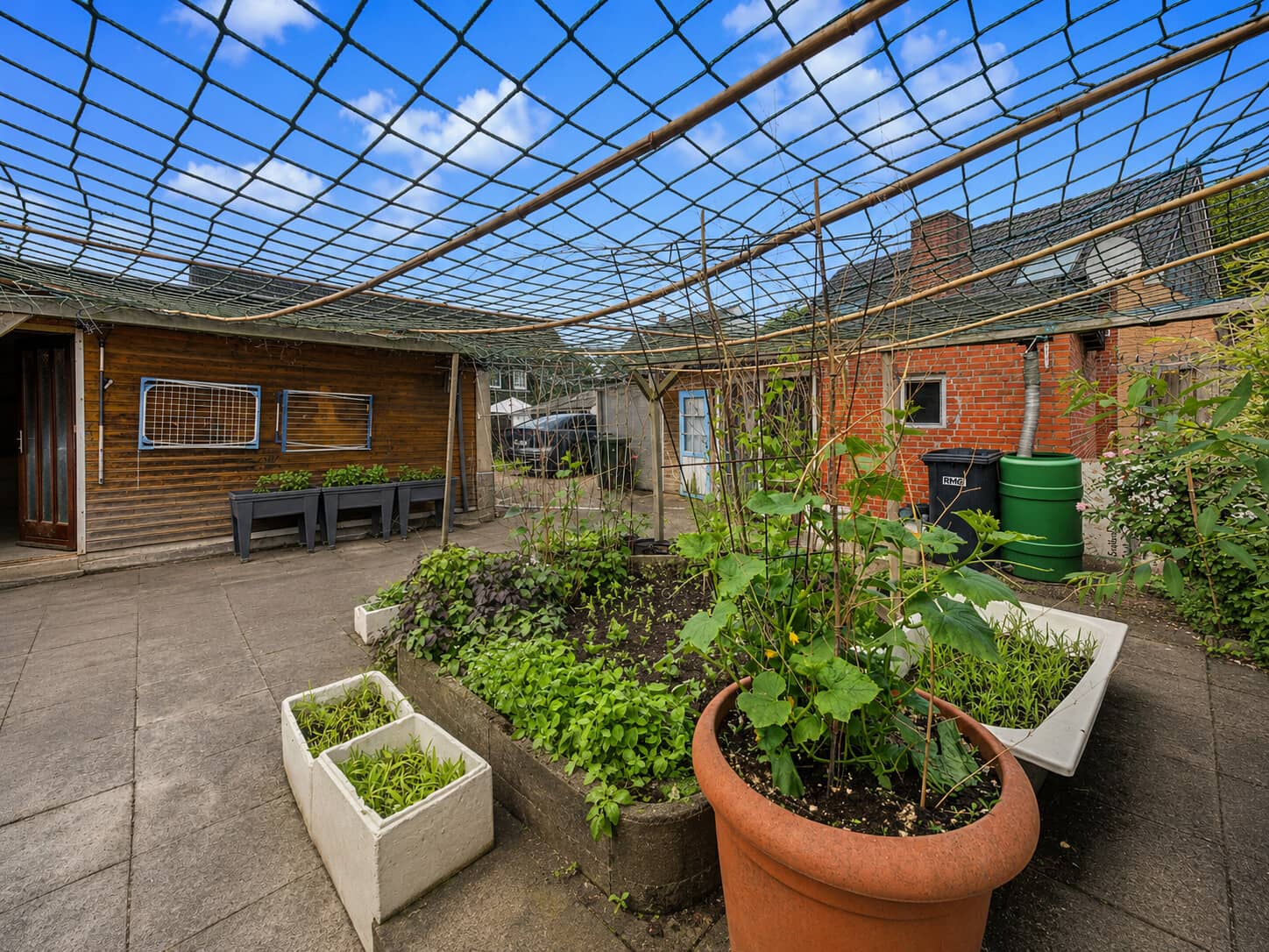 Anpacken, gestalten, verwirklichen: Haus mit 1.923 m² Grundstück in zentraler Lage - Bild 36